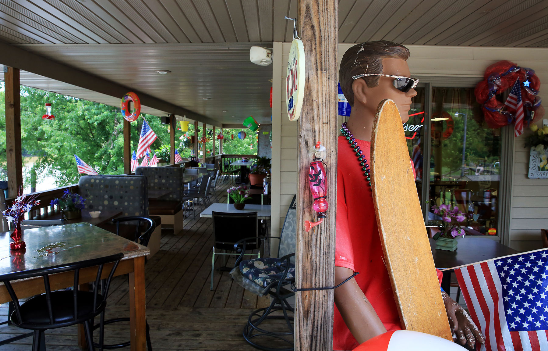 THE GREAT RIVER-0506